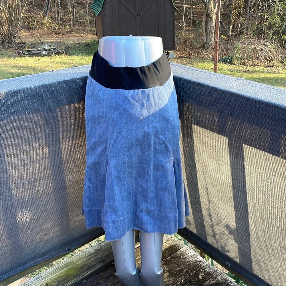 Lilo Maternity Denim Skirt Size Small - Picture 7 of 12